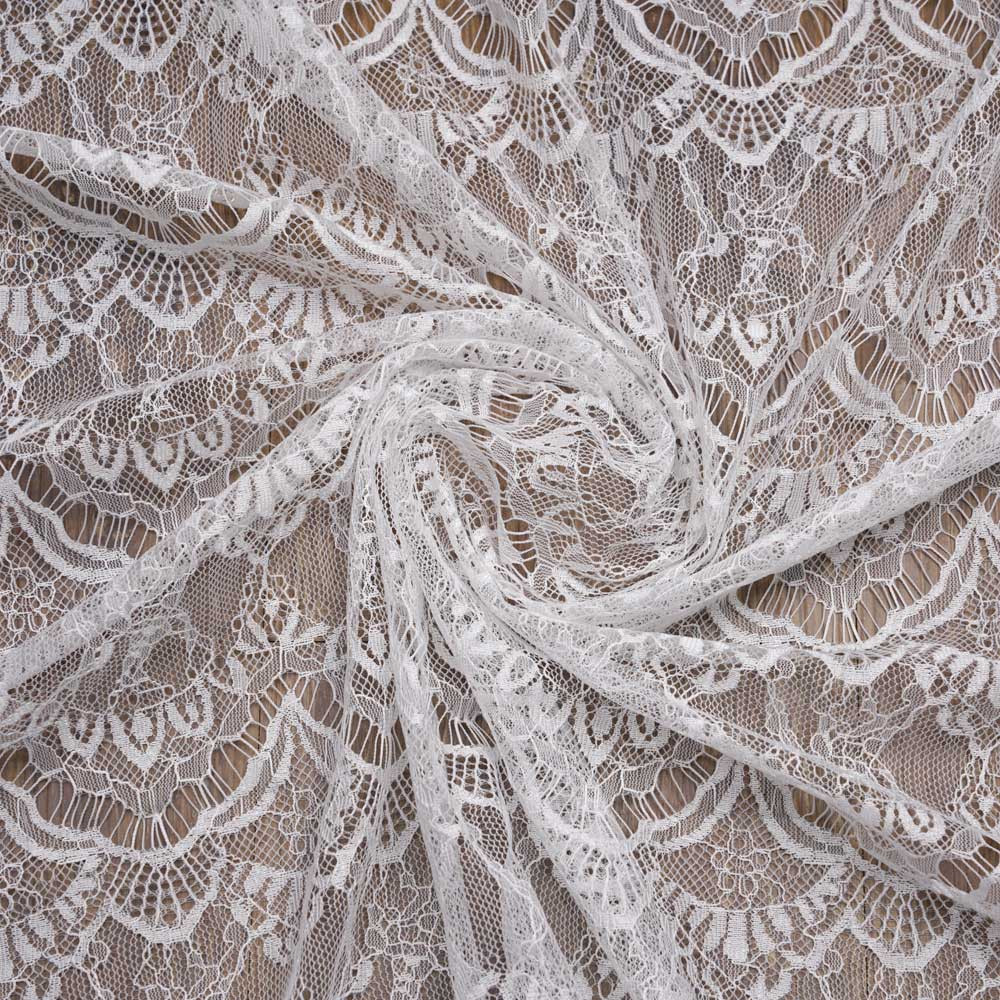 Tissu dentelle fine blanc à motif romantique | pretty mercerie | mercerie en ligne