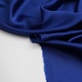 Tissu Cupro,Bemberg classic blue| Pretty Mercerie | mercerie en ligne