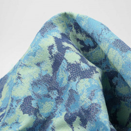Tissu jacquard vert ambrosia et bleu ciel à motif abstrait et fil lurex multicolore | Pretty mercerie \ mercerie en ligne